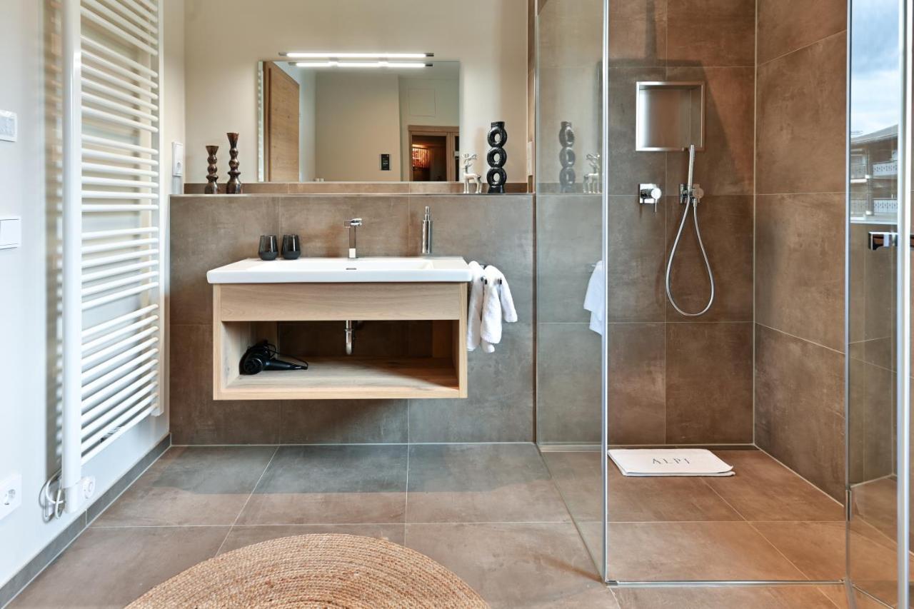 Boutique Chalets Alpi - Private Sauna & Cinema Garmisch-Partenkirchen Extérieur photo